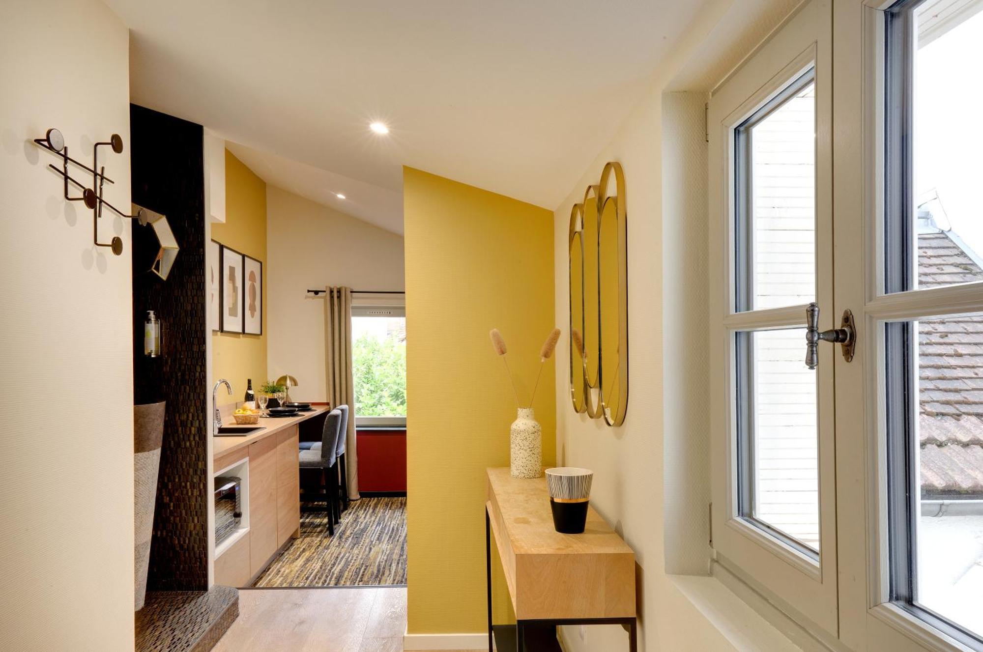 Maison Tillot Apartment *